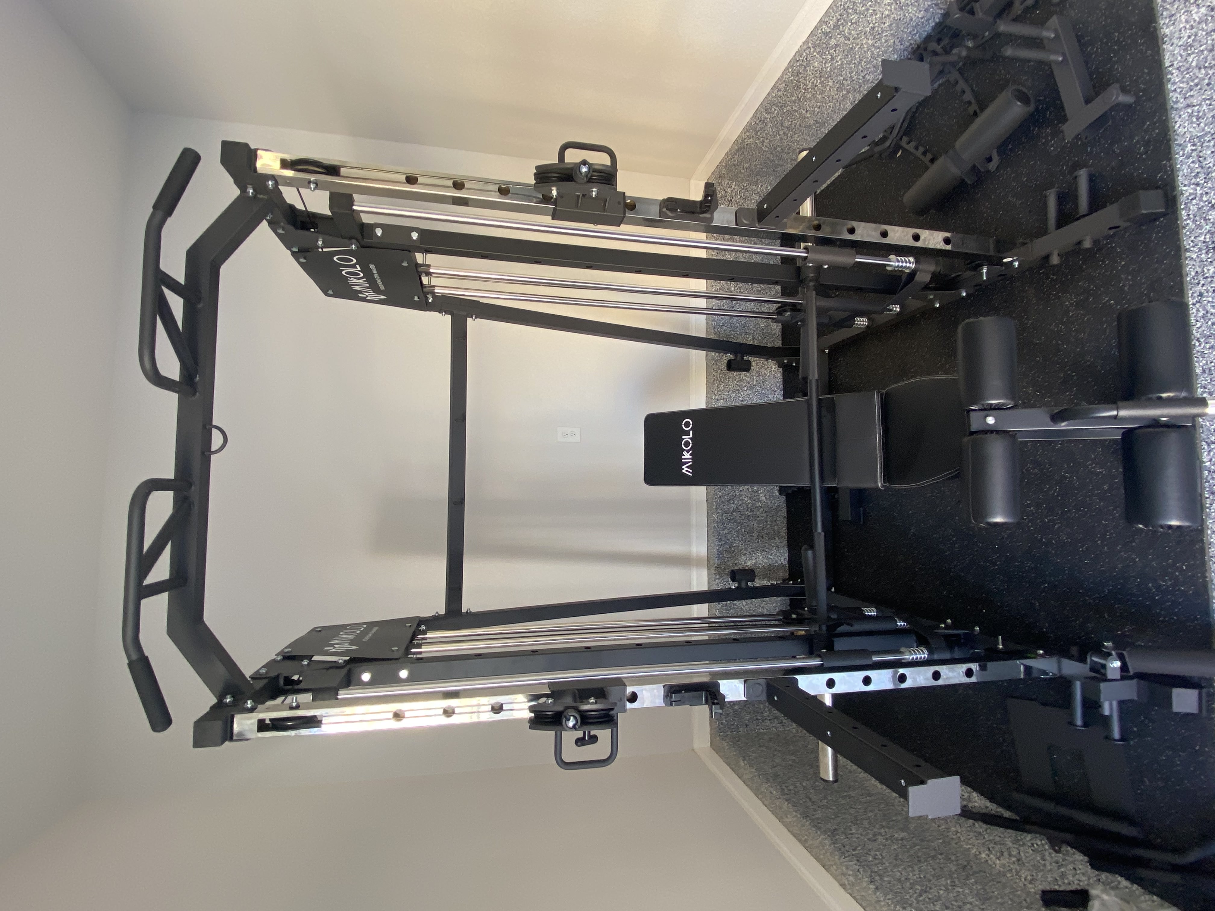 Mikolo smith machine installation